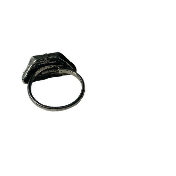 Silver tone ring with cross, size 6 - Picture 6 of 6